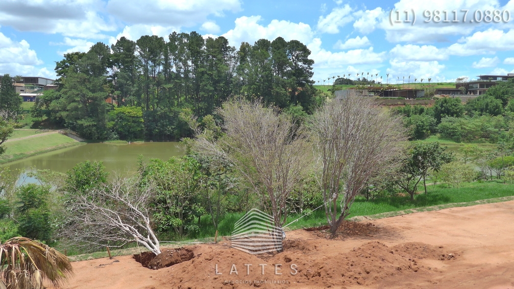 LOTE - VISTA PARA LAGO