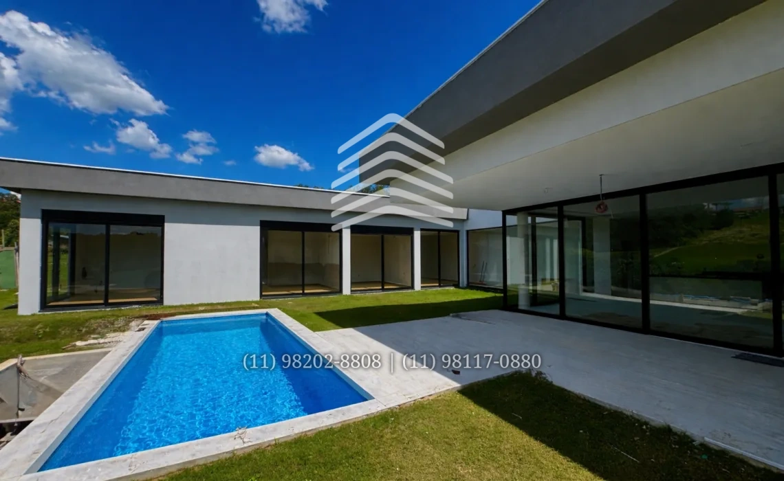 ÁGUA DA PISCINA, ATRAVÉS DE IA